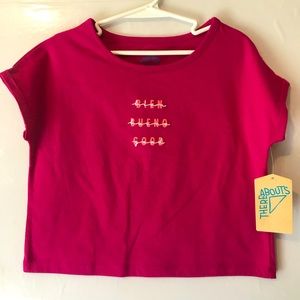 New Large Girl’s T-shirt, front with words “Bien, Bueno, Good” Magenta